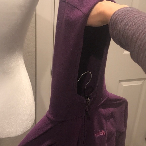 The North Face purple fleece zip hoodie - Picture 2 of 6